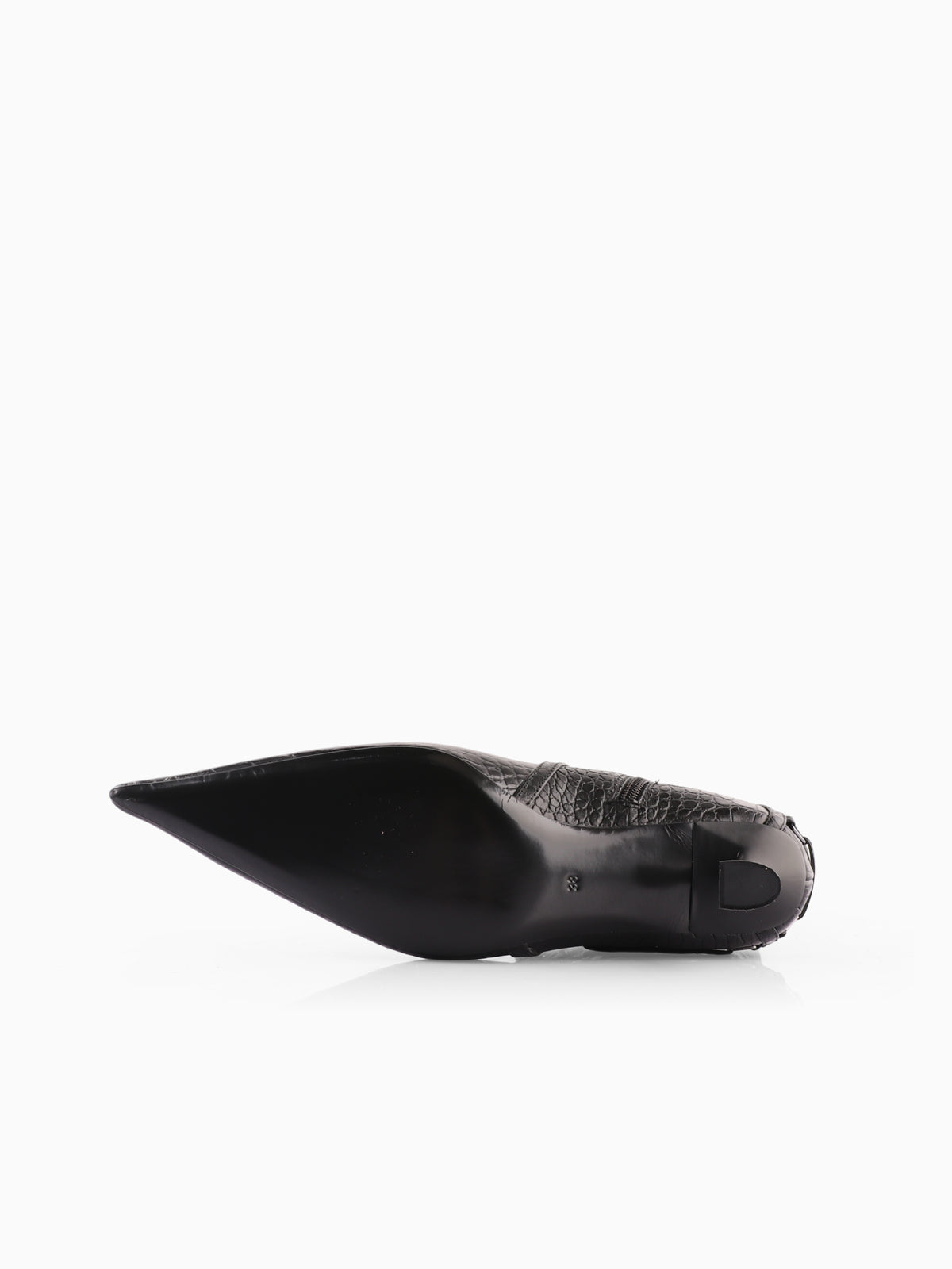 DAGGER KITTEN LACE UP