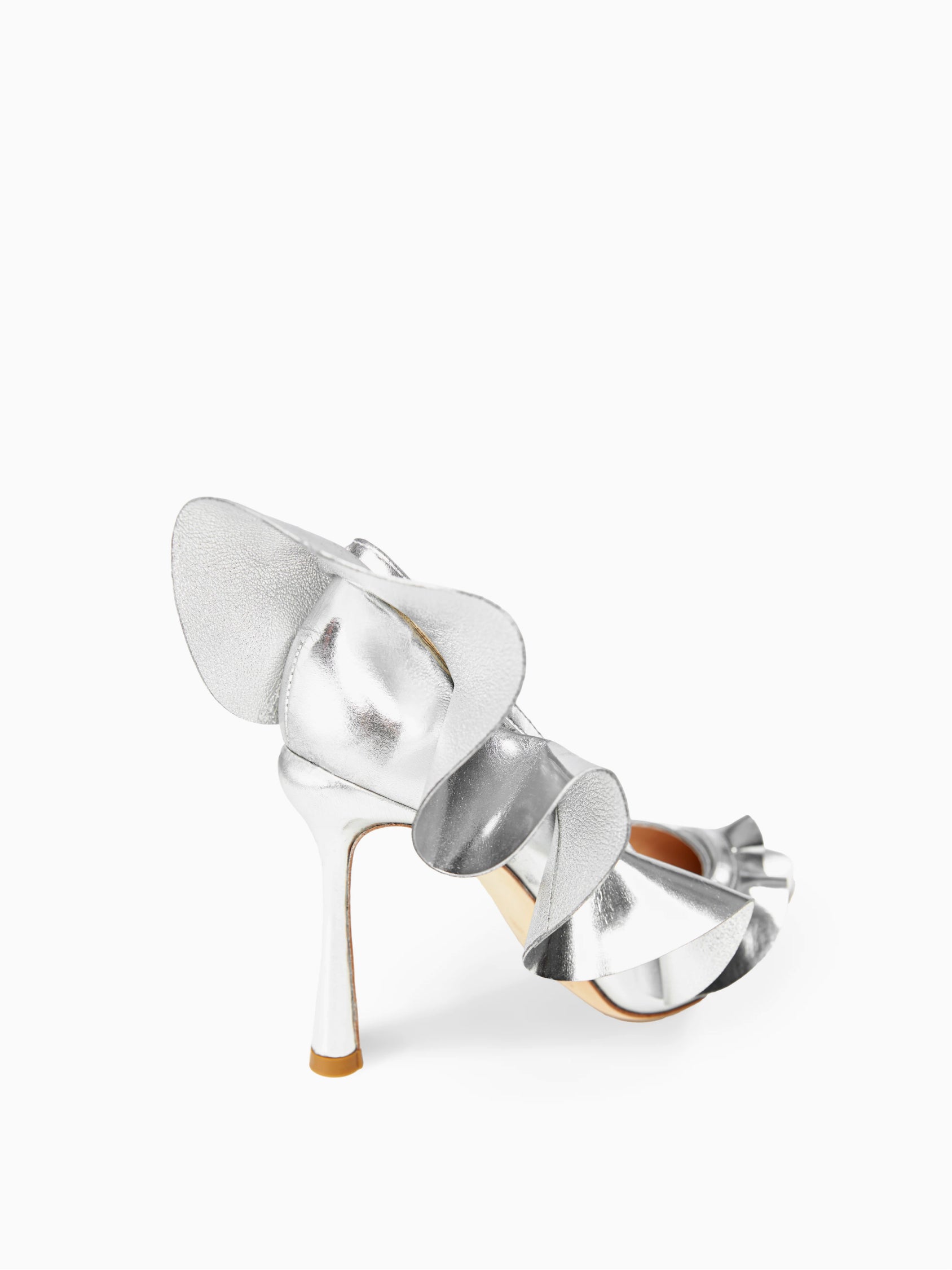 RUFFLE PUMP