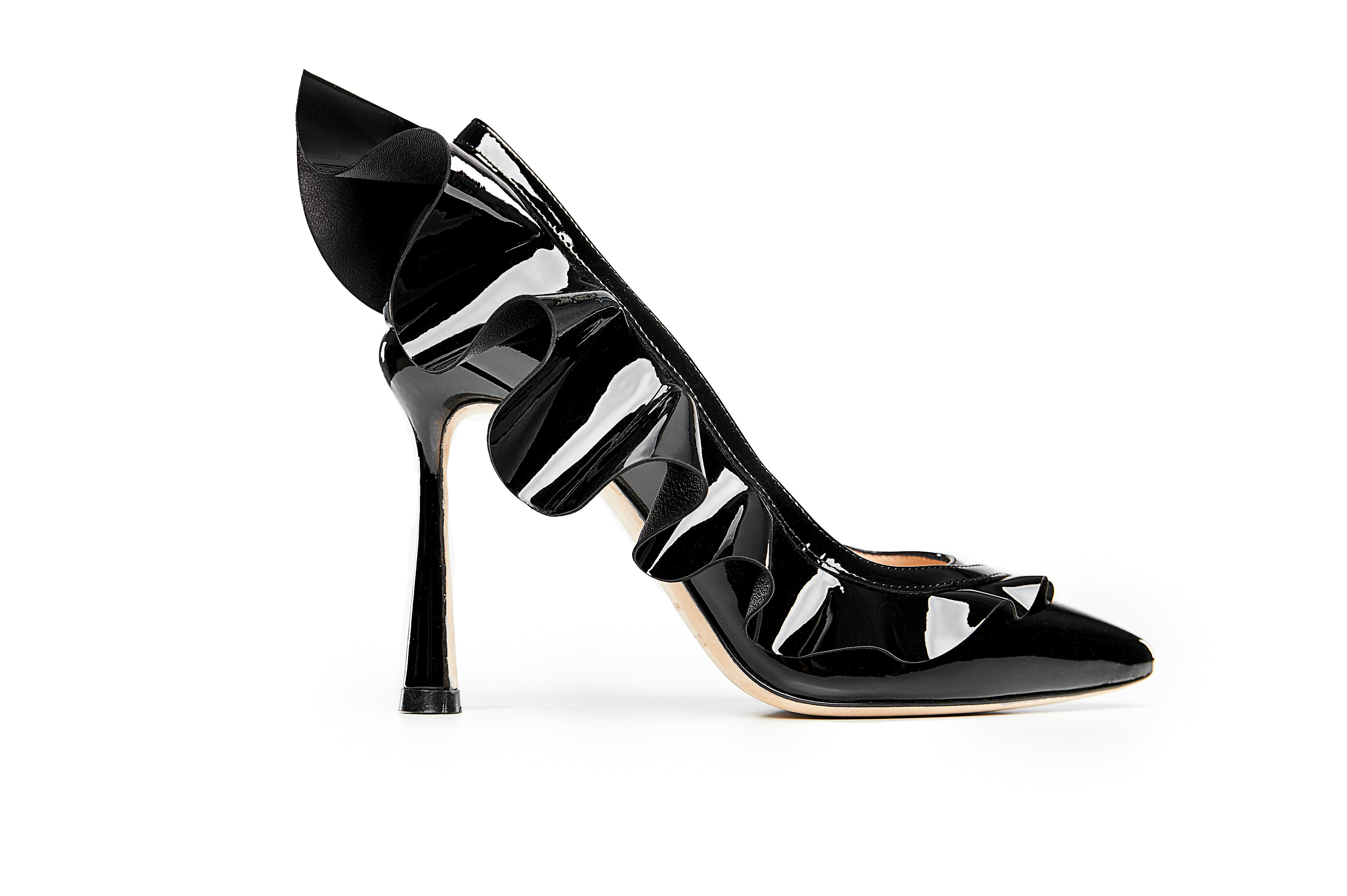RUFFLE PUMP